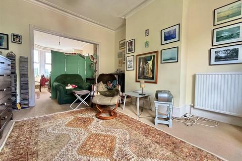 2 bedroom flat for sale, Milward Road, Hastings TN34