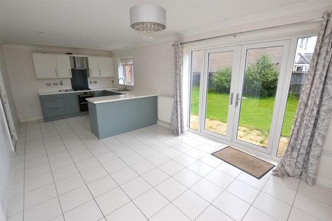 4 bedroom link detached house to rent, Ashill, Thetford