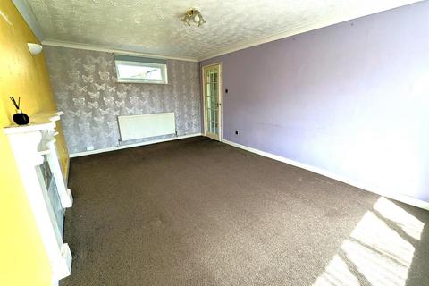 12 Warkton Way, Corby, NN17 2QR