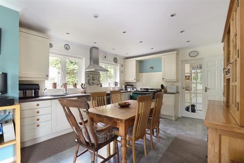 4 bedroom detached house for sale, Golden Valley, Brimscombe, Stroud