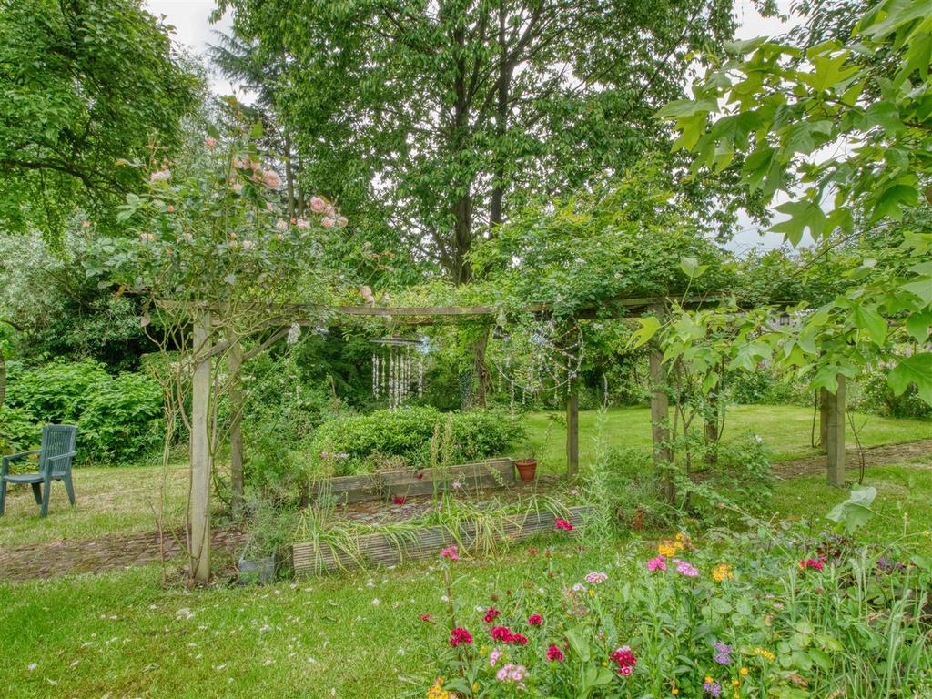 P1054395 hdr.jpg