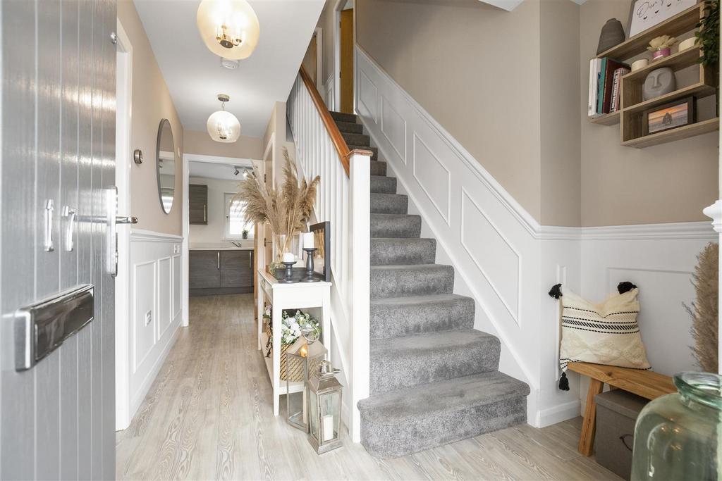 17 Stewart Crescent4.jpg