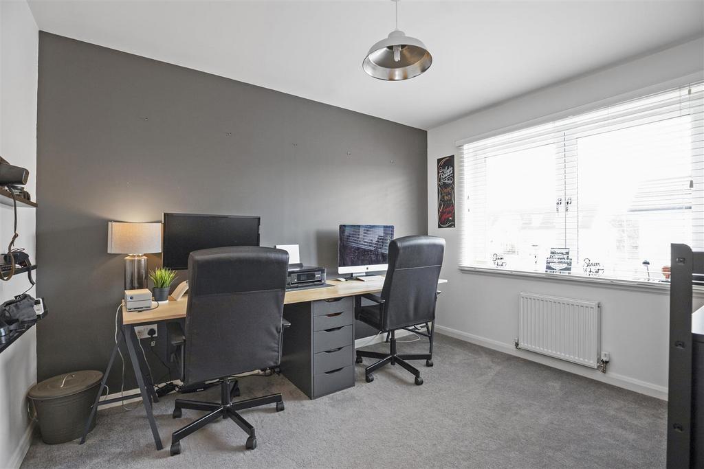 17 Stewart Crescent18.jpg