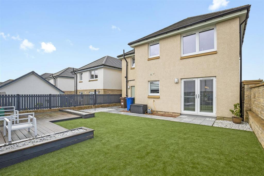 17 Stewart Crescent23.jpg