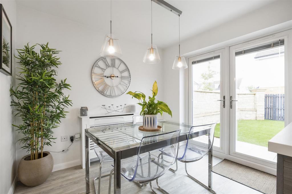 17 Stewart Crescent9.jpg