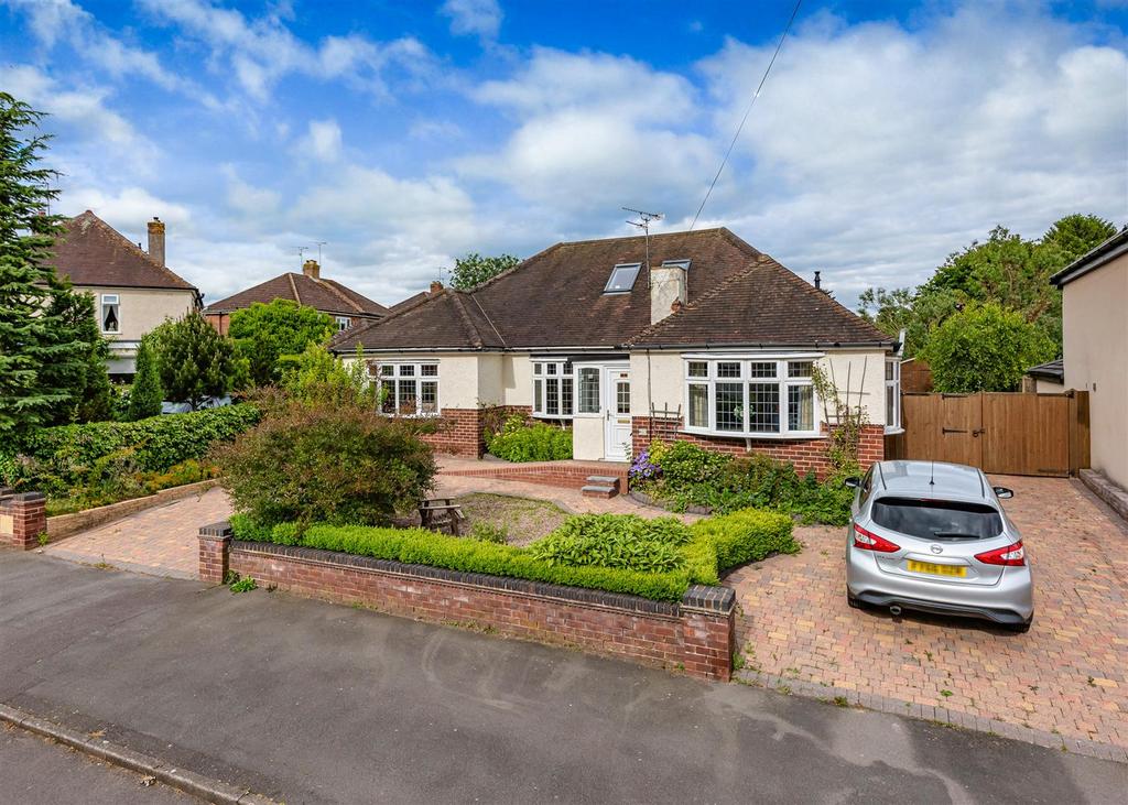 25 Meadow Road-front2.jpg