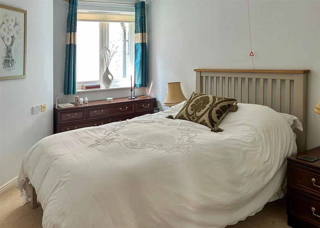 30 Lavington Court-09.jpg