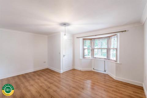 3, Broughton Cottages Broughton Road, Bessacarr, Doncaster, DN4 7HN