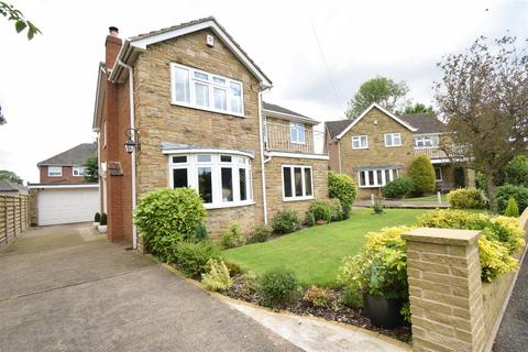 4 bedroom detached house to rent, Carlton Croft, Wakefield WF2
