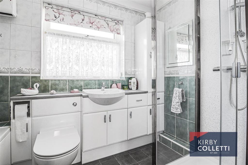 Family bath/shower room
