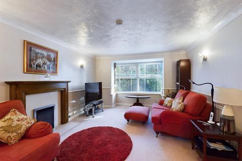 4 bedroom house for sale, Nelson Close, Maidenbower RH10