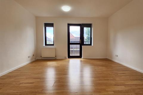 1 bedroom flat to rent, Amsterdam Road, London