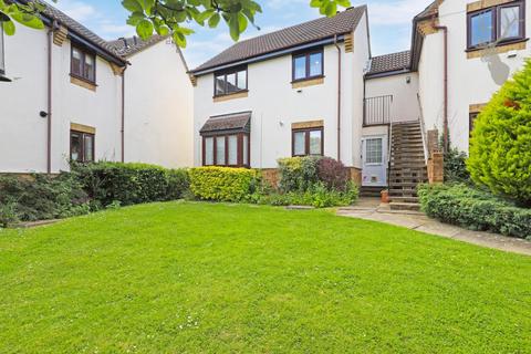 41 Slade End, Theydon Bois, Epping, CM16 7EP