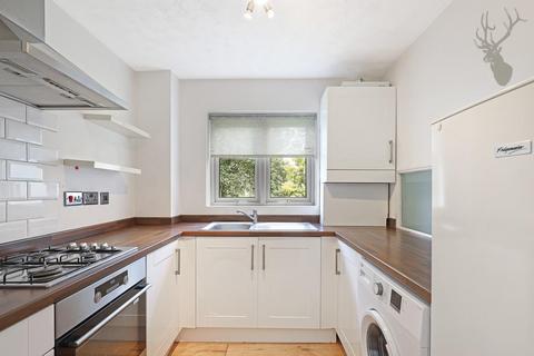 41 Slade End, Theydon Bois, Epping, CM16 7EP