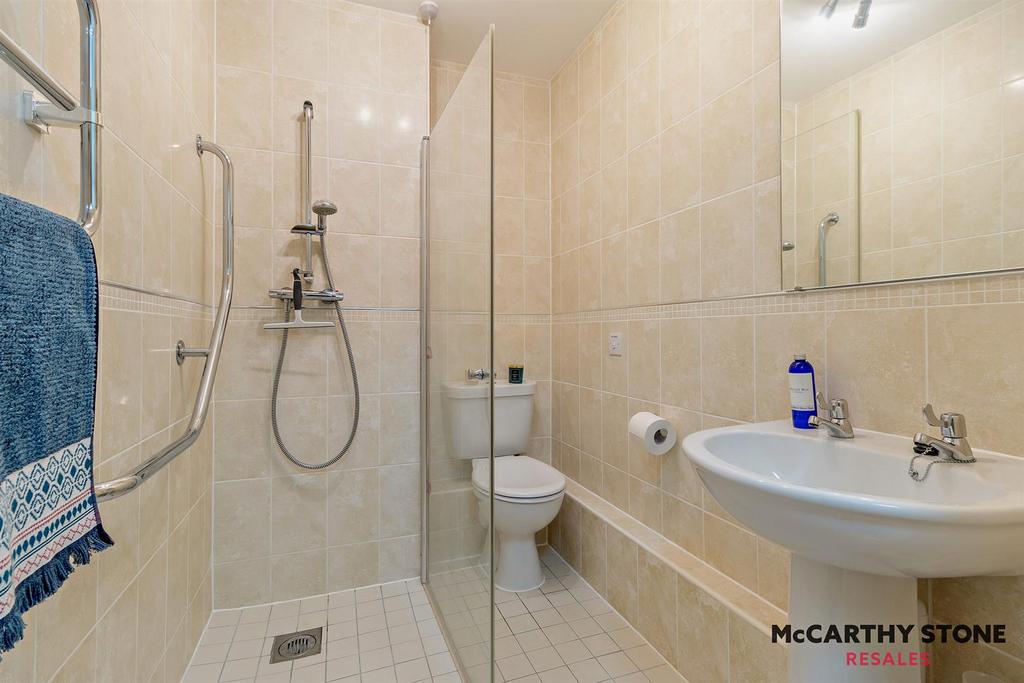 Ensuite