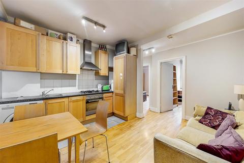 3 bedroom apartment to rent, Fulham High Street, Fulham