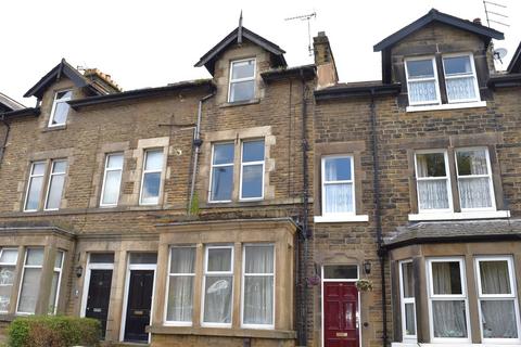 2 bedroom flat for sale, Dragon Parade, Harrogate