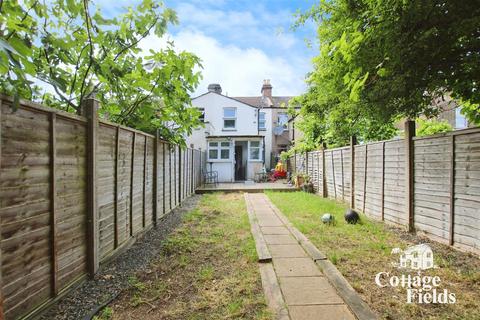 4 bedroom terraced house for sale, Hertford Road, London, N9 - Exciting Investment Opportunity