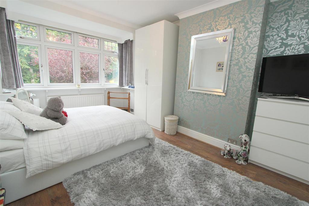 Bed 1.JPG