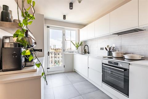 2 bedroom apartment for sale, Palmeira Square, Hove