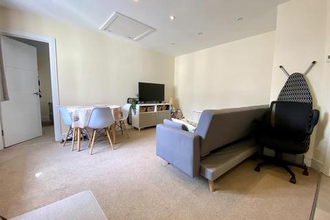 1 bedroom apartment for sale, Sun Street, Waltham Abbey