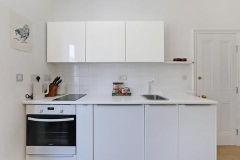 1 bedroom flat for sale, Luxor Street, London, SE5