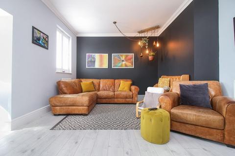 2 bedroom terraced house for sale, Bedford Court, North Shields