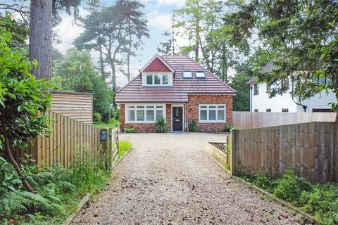 4 bedroom detached house for sale, Ashley Drive North, Ringwood BH24