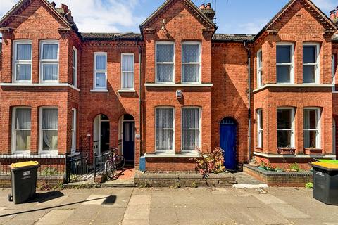 3 bedroom terraced house for sale, Dudley Street, Bedford