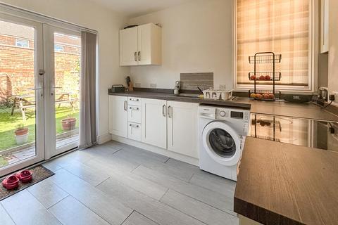 3 bedroom terraced house for sale, Dudley Street, Bedford