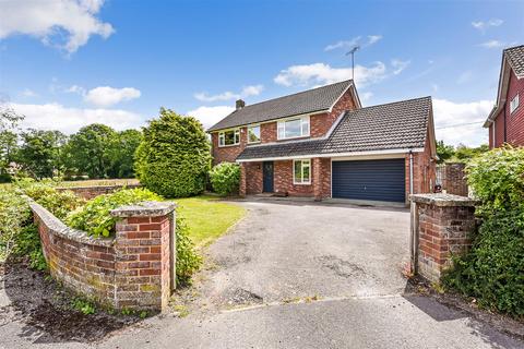 4 bedroom detached house for sale, Rowden Close, West Wellow, Hampshire