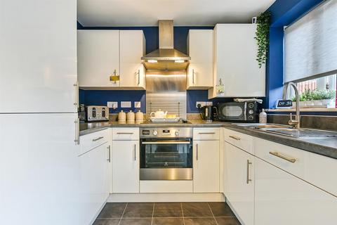 18 Arcaro Road, Andover, SP11 6ZH