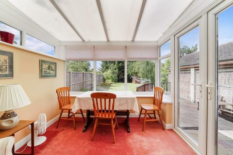 15 Elmwood Drive, Epsom, KT17 2NL