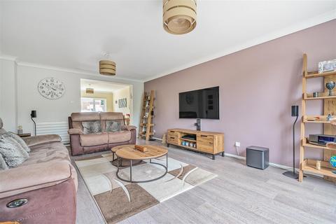 3 bedroom detached house for sale, Weyhill Close, Maidstone