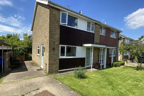 12 The Meadows, Howden, Goole, DN14 7DX