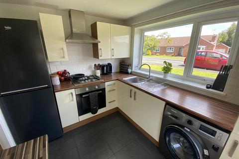 12 The Meadows, Howden, Goole, DN14 7DX