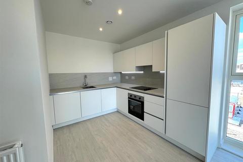 2 bedroom apartment to rent, West Hendon Broadway, London NW9