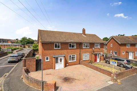 3 bedroom semi-detached house for sale, Elm Crescent, East Malling