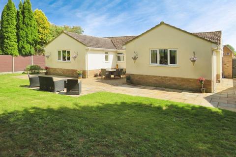 4 bedroom detached bungalow for sale, Cromwell Close, Weeting IP27