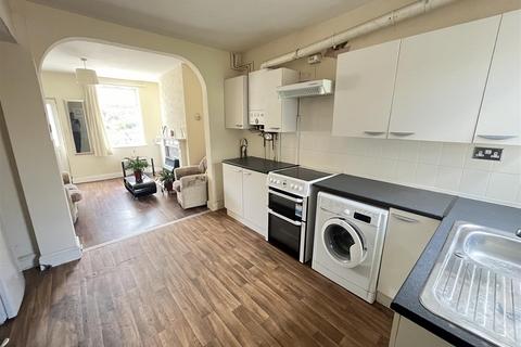 2 bedroom terraced house for sale, Stanton Road, Burton-On-Trent DE15