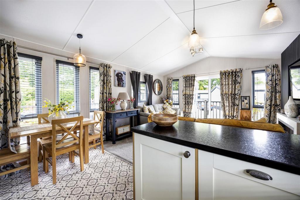 Sitting Room / Kitchen / Diner