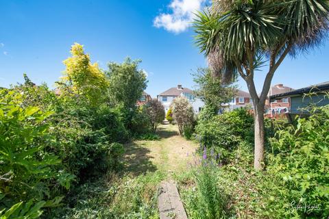 2 bedroom semi-detached house for sale, Mill Hill Road, Cowes