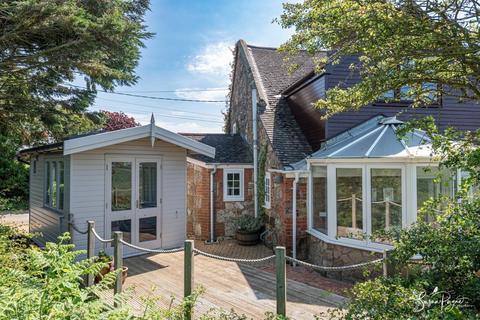 3 bedroom semi-detached house for sale, Atherfield Road, Atherfield