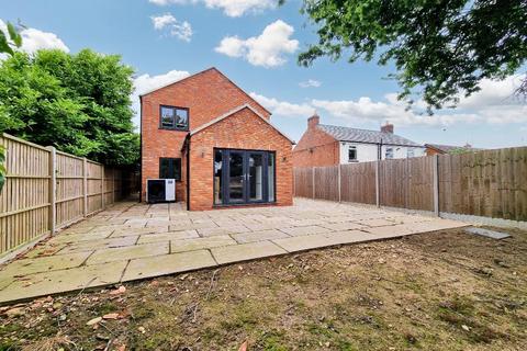 3 bedroom detached house for sale, 18 Roman Bank, Moulton Seas End, Spalding