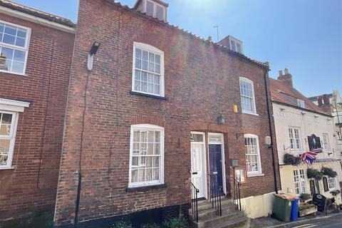 4 bedroom house for sale, St. Marys Street, Scarborough