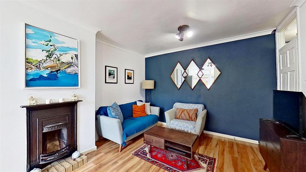 Summerley-Street-Earlsfield-SW18-06172024 223224.j