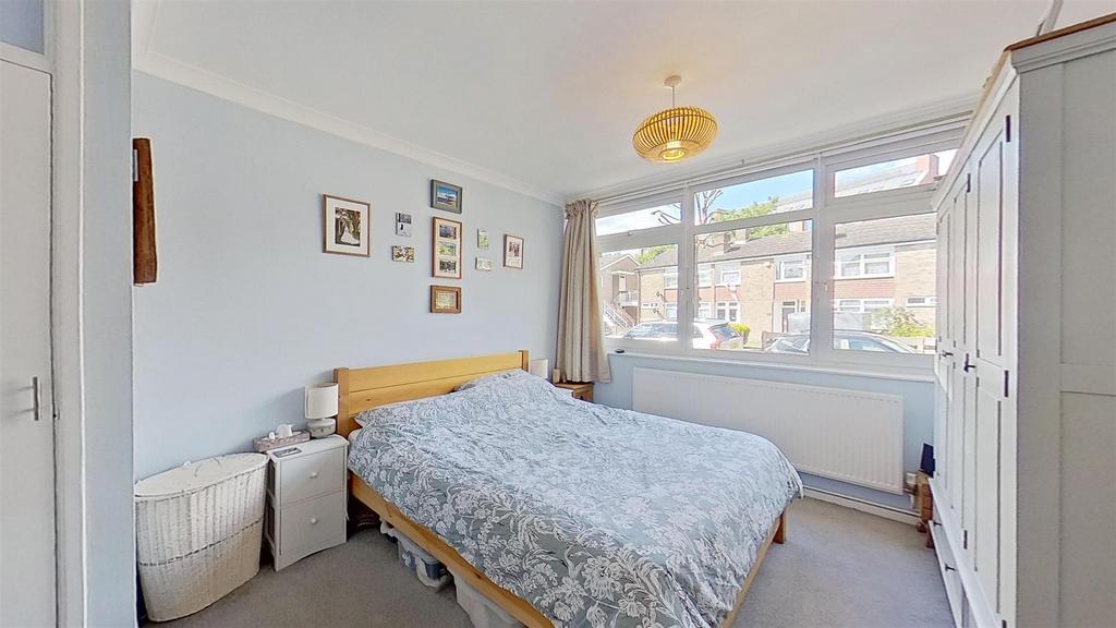 Summerley-Street-Earlsfield-SW18-06172024 223347.j