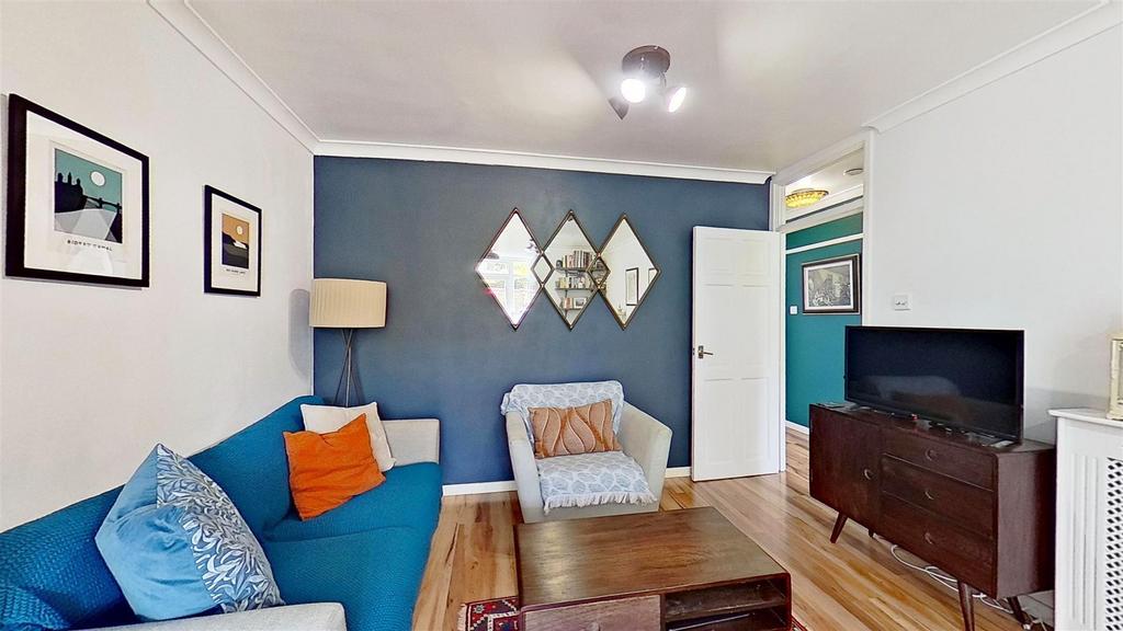 Summerley-Street-Earlsfield-SW18-06172024 223309.j