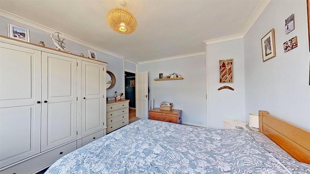 Summerley-Street-Earlsfield-SW18-06172024 223404.j