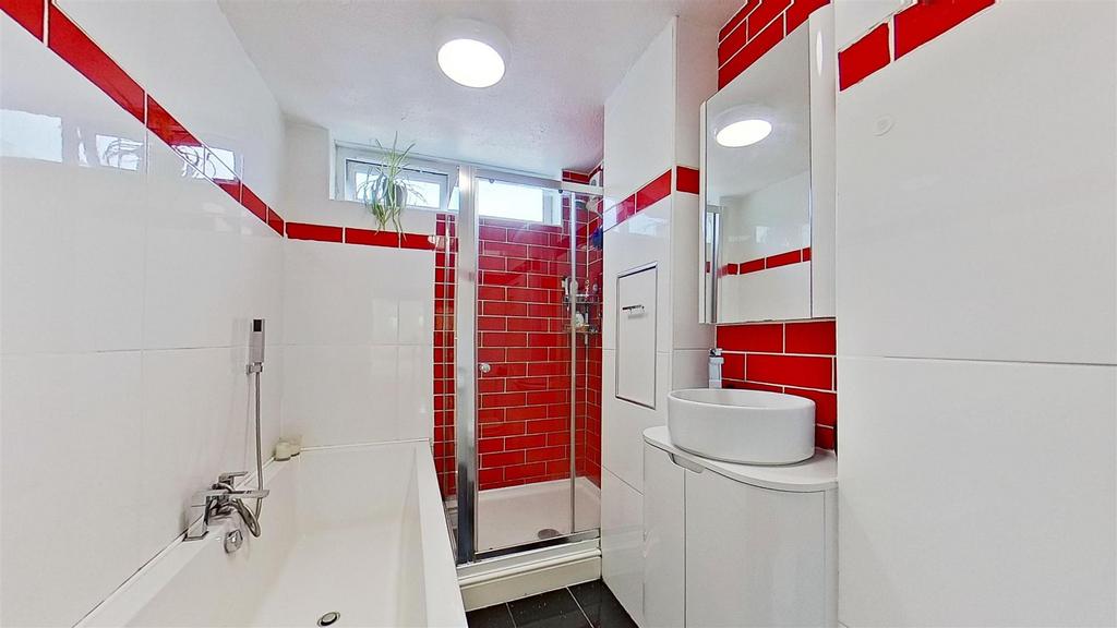 Summerley-Street-Earlsfield-SW18-06172024 223334.j